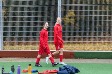 Bild 95 - wCJ VfL Pinneberg - Eimsbuettler TV : Ergebnis: 0:3